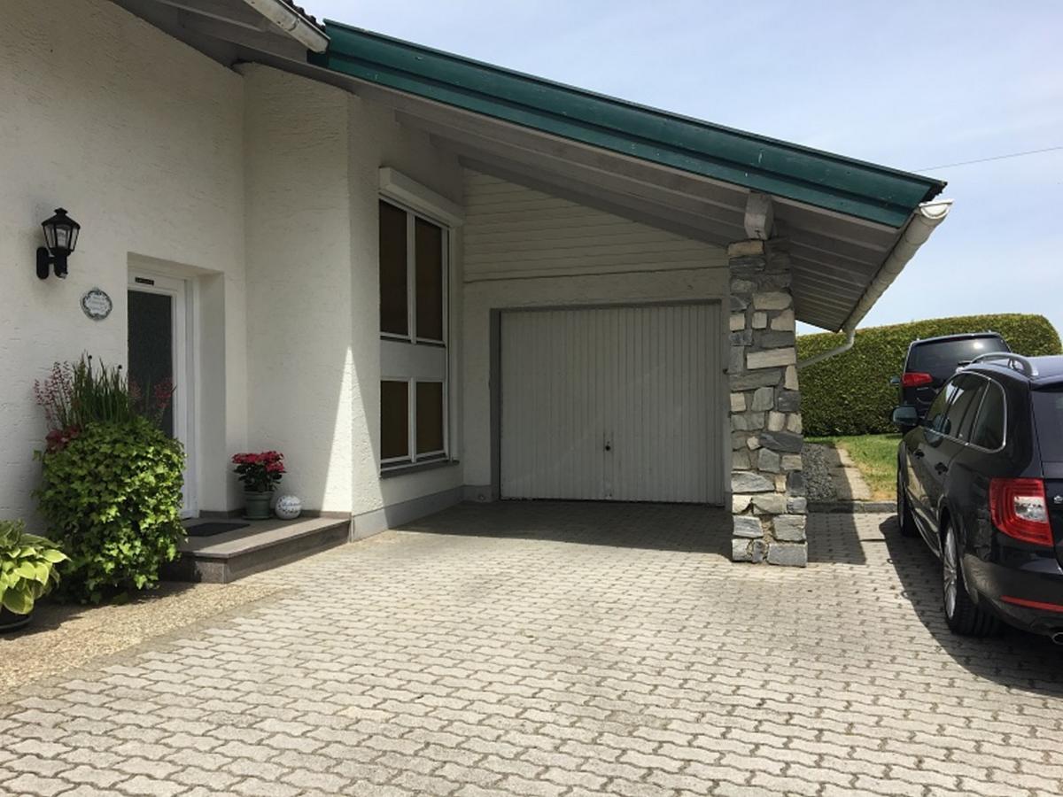 Haus Chiemseeblick Hotel Grabenstatt Exterior photo
